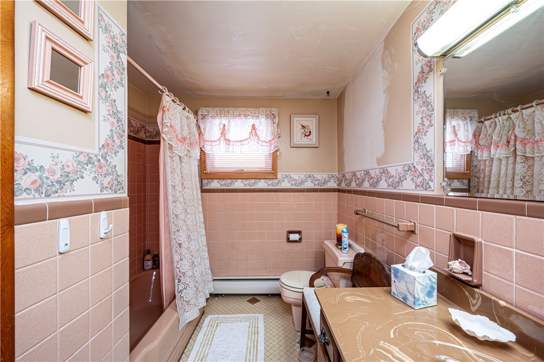 Penn Twp - Wml, Pennsylvania 15642, United States, 4 Bedrooms Bedrooms, ,3 BathroomsBathrooms,Residential,Active,83664