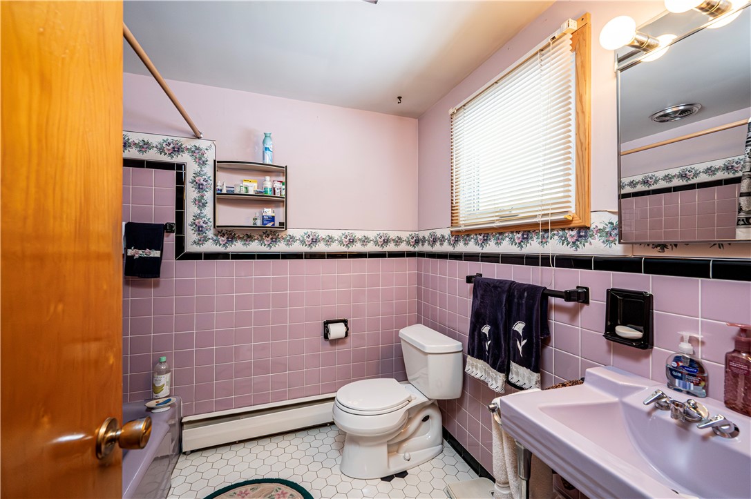 Penn Twp - Wml, Pennsylvania 15642, United States, 4 Bedrooms Bedrooms, ,3 BathroomsBathrooms,Residential,Active,83664