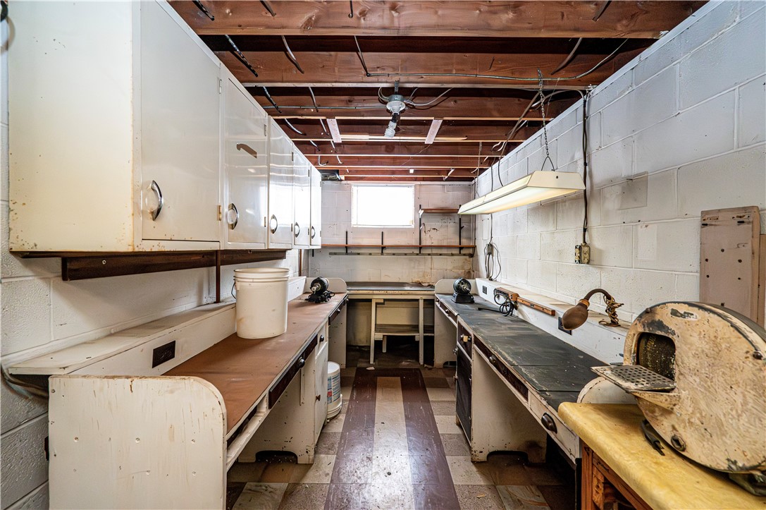 Penn Twp - Wml, Pennsylvania 15642, United States, 4 Bedrooms Bedrooms, ,3 BathroomsBathrooms,Residential,Active,83664