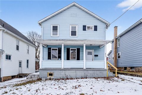 403 9th St Windber PA 15963