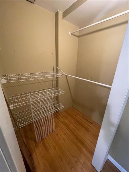 Greenfield, Pennsylvania 15217, United States, 1 Bedroom Bedrooms, ,1 BathroomBathrooms,Residential,Active,190605