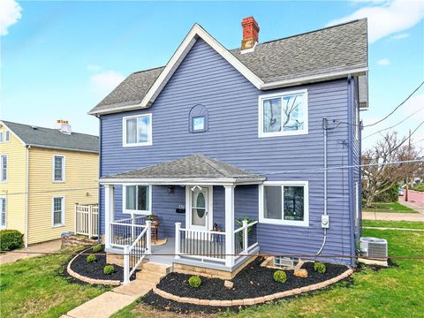 731 Chartiers St Bridgeville PA 15017