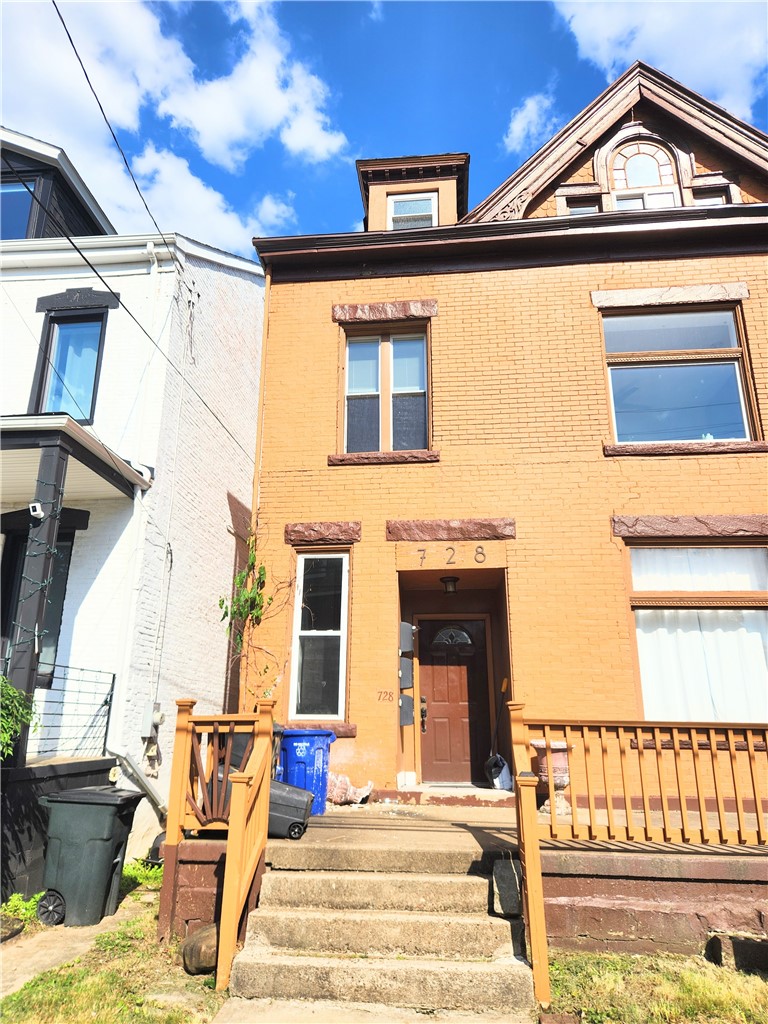 Photo 1 of 12 — 728 N Sheridan Ave 3, East Liberty, PA 15206