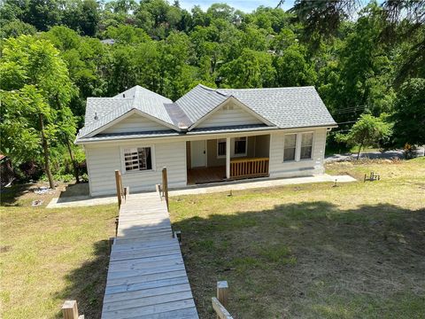 Multifamily For Sale - 61 Pointview Rd Rd<br/> Brentwood, PA 15227