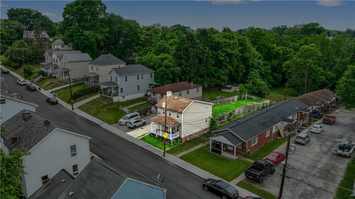 Canonsburg, Pennsylvania 15317, United States, 3 Bedrooms Bedrooms, ,1 BathroomBathrooms,Residential,Active,109587