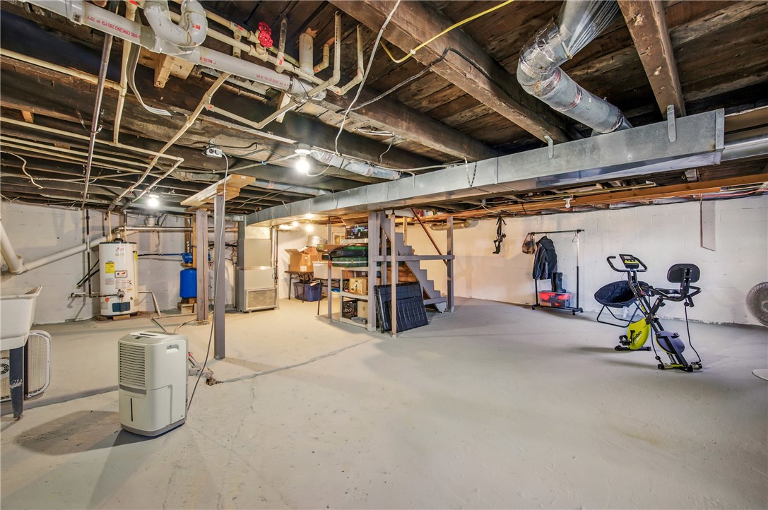 South Pymatuning Twp, Pennsylvania 16150, United States, 3 Bedrooms Bedrooms, ,2 BathroomsBathrooms,Residential,Active,121109