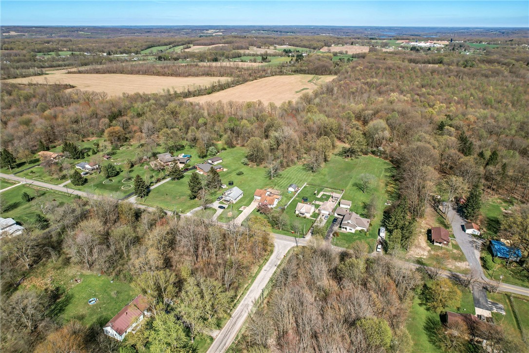 South Pymatuning Twp, Pennsylvania 16150, United States, 3 Bedrooms Bedrooms, ,2 BathroomsBathrooms,Residential,Active,121109