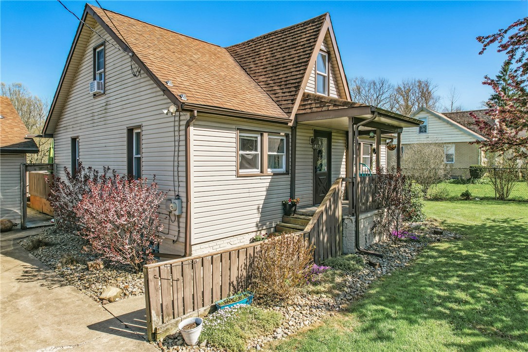 South Pymatuning Twp, Pennsylvania 16150, United States, 3 Bedrooms Bedrooms, ,2 BathroomsBathrooms,Residential,Active,121109