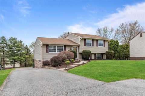 Photo for 123 SUMMIT RIDGE DRIVE