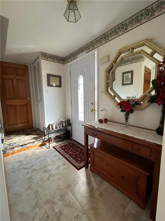 6534 Quaker Drive Dr, South Park, Pennsylvania image 6