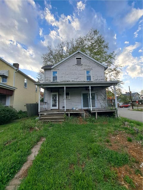 Homes For Sale - 1828 4th Ave Ave<br/> Beaver Falls, PA 15010