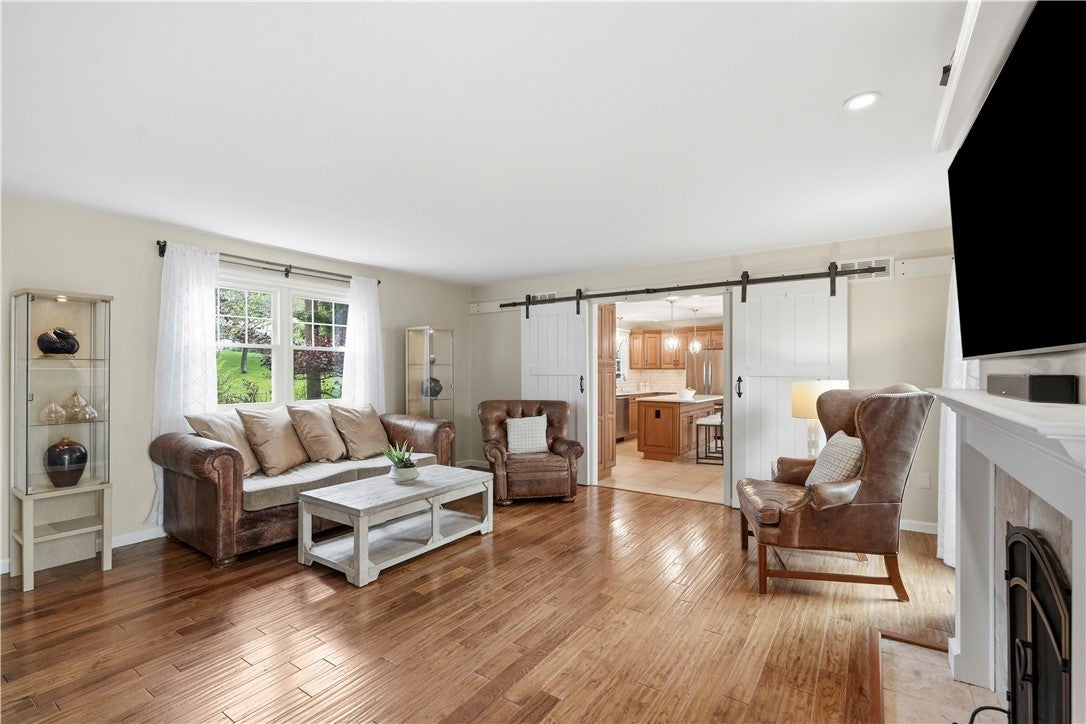 836 Old Thorn Run Road