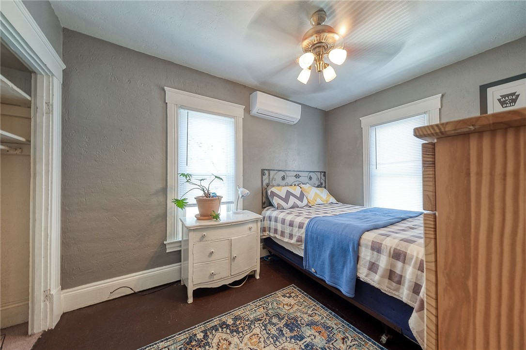 Mars Boro, Pennsylvania 16046, United States, 3 Bedrooms Bedrooms, ,1 BathroomBathrooms,Residential,Contingent,90925