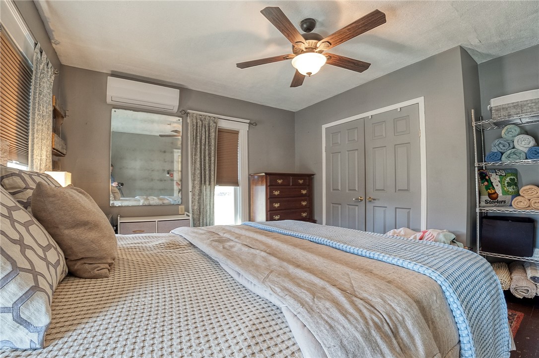 Mars Boro, Pennsylvania 16046, United States, 3 Bedrooms Bedrooms, ,1 BathroomBathrooms,Residential,Contingent,90925