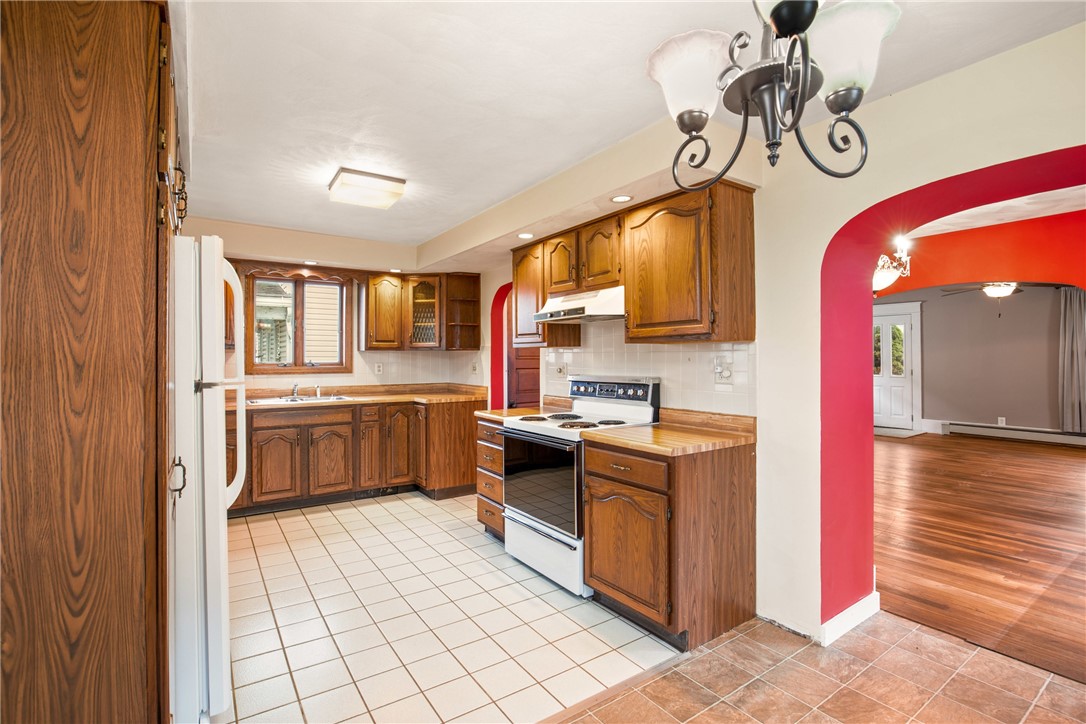 Central City, Pennsylvania 15926, United States, 3 Bedrooms Bedrooms, ,1 BathroomBathrooms,Residential,Active,191770