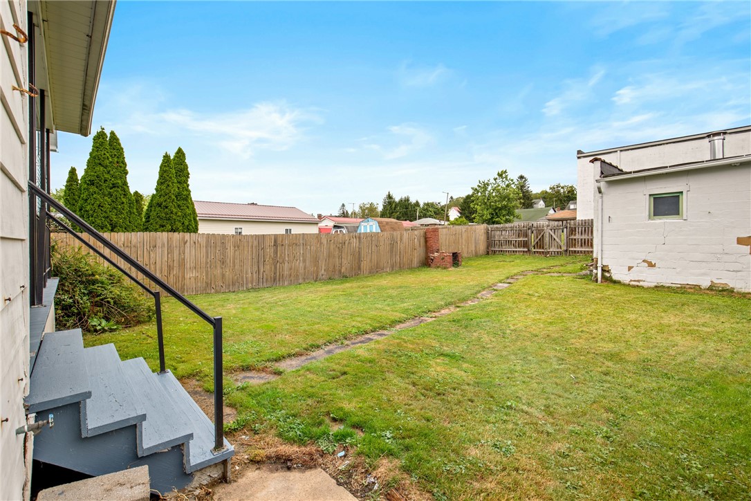 Central City, Pennsylvania 15926, United States, 3 Bedrooms Bedrooms, ,1 BathroomBathrooms,Residential,Active,191770