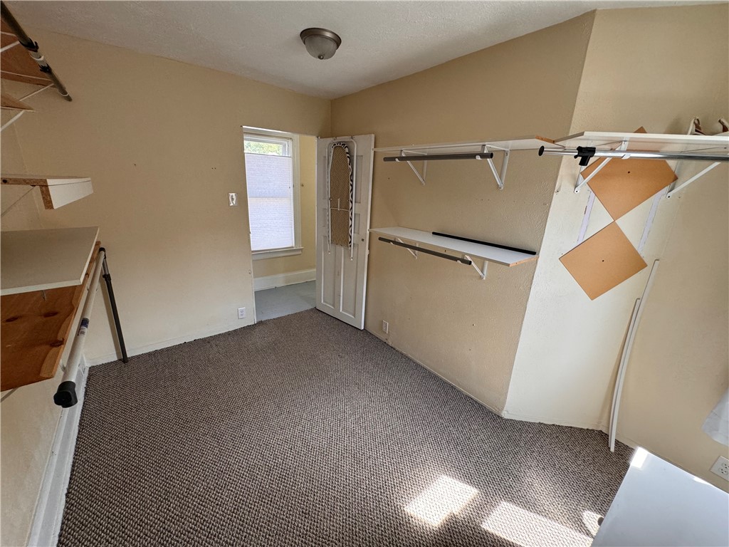 Carnegie, Pennsylvania 15106, United States, 3 Bedrooms Bedrooms, ,2 BathroomsBathrooms,Residential,Active,213541