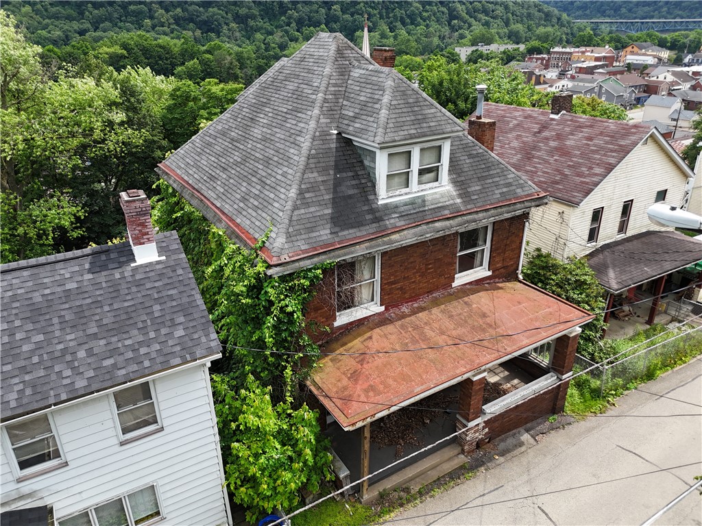 542 Franklin St