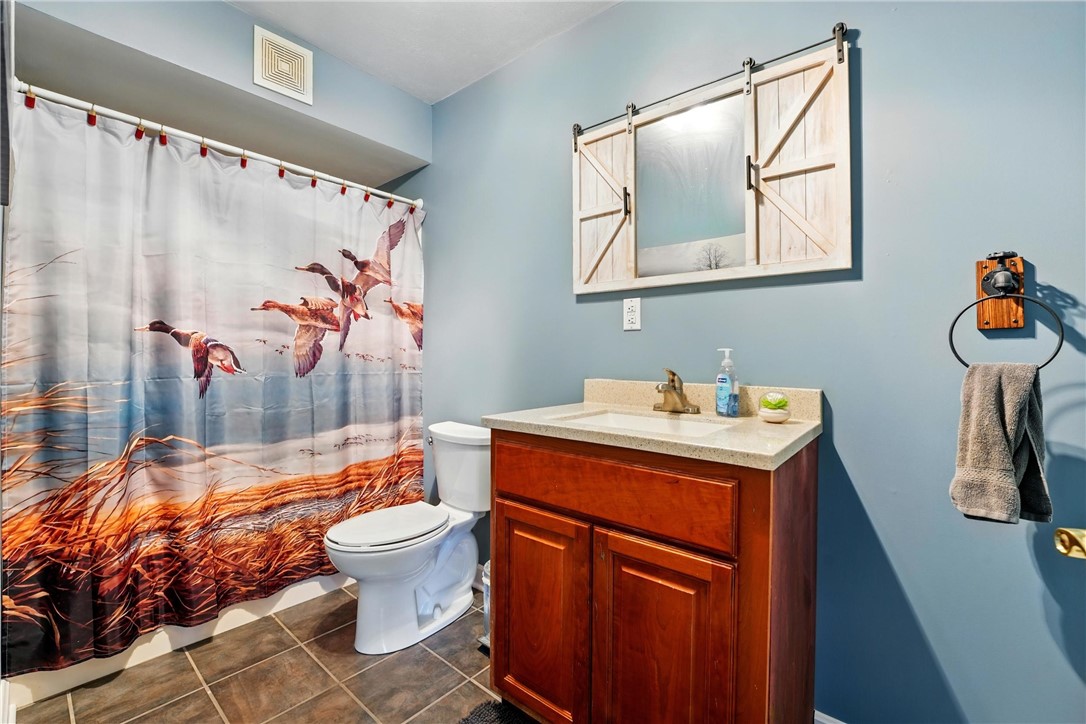 40 E Chestnut St, Fredonia, Pennsylvania image 13