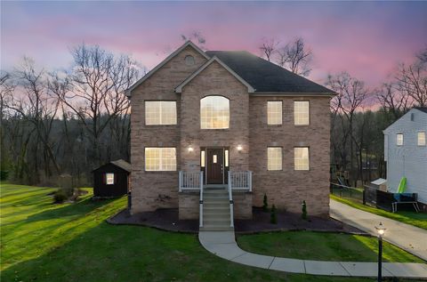 699 Surfside Drive Plum Boro PA 15239