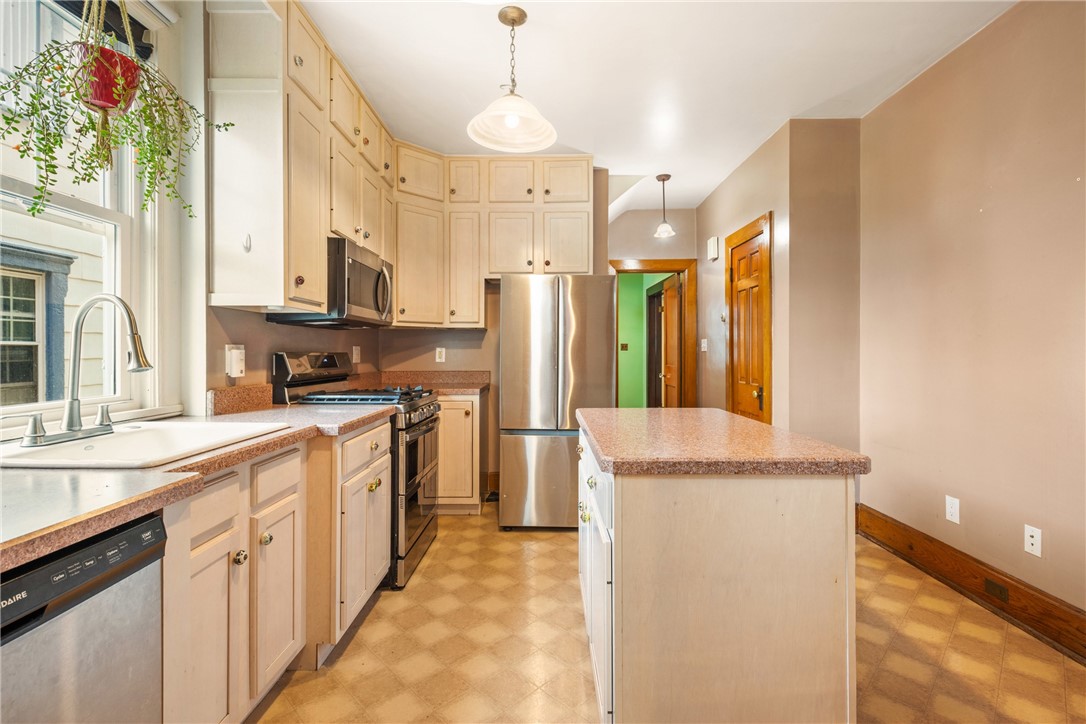 Somerset Boro, Pennsylvania 15501, United States, 4 Bedrooms Bedrooms, ,2 BathroomsBathrooms,Residential,Active,161333