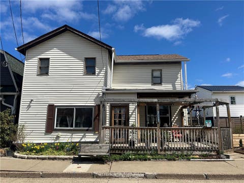 Photo for 104 Worth Street