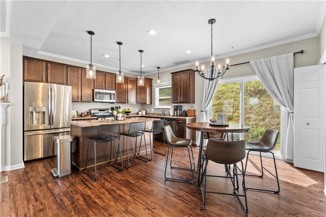 Jackson Twp, Pennsylvania 16037, United States, 3 Bedrooms Bedrooms, ,3 BathroomsBathrooms,Residential,Active,209342