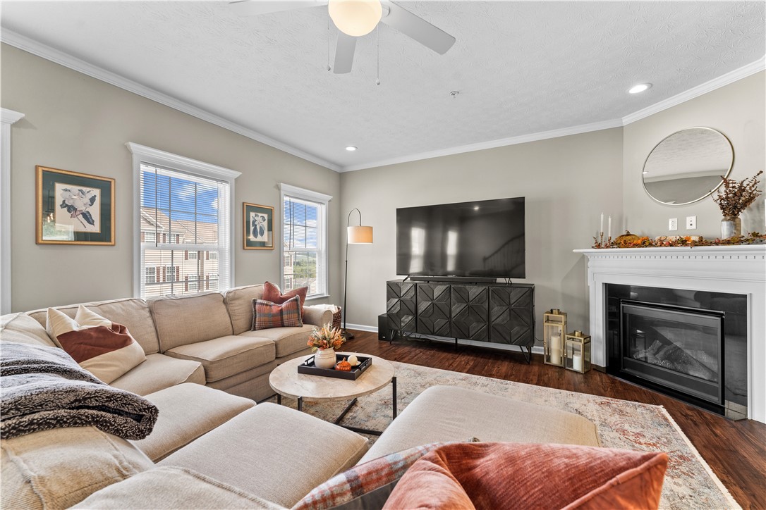 Jackson Twp, Pennsylvania 16037, United States, 3 Bedrooms Bedrooms, ,3 BathroomsBathrooms,Residential,Active,209342