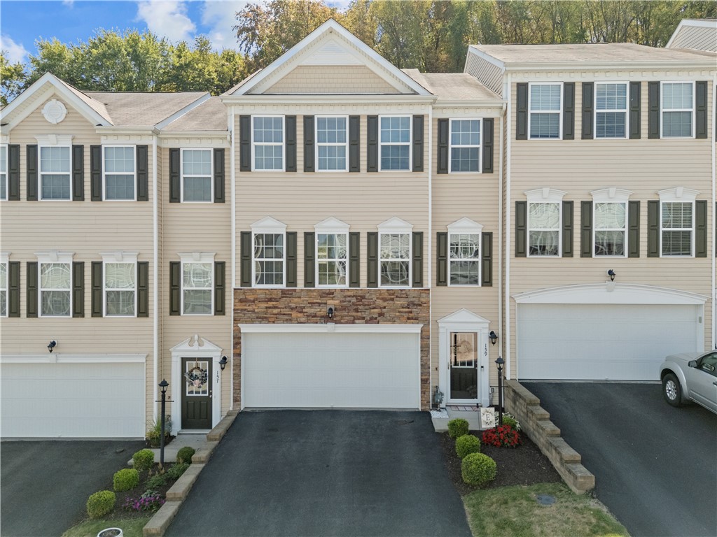 Jackson Twp, Pennsylvania 16037, United States, 3 Bedrooms Bedrooms, ,3 BathroomsBathrooms,Residential,Active,209342