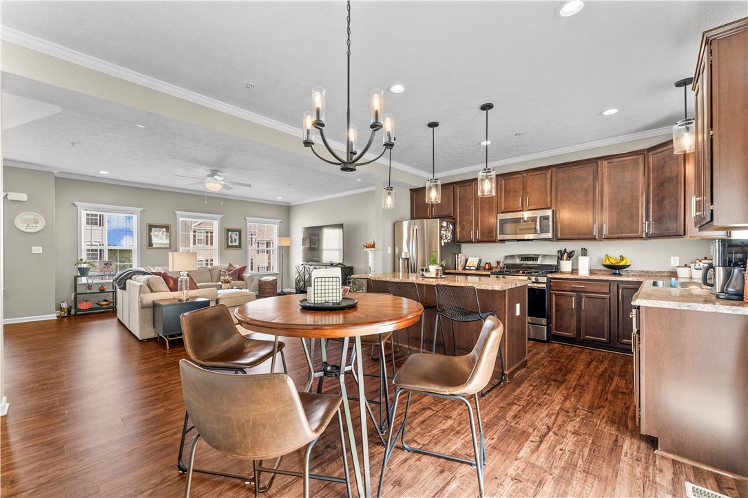 Jackson Twp, Pennsylvania 16037, United States, 3 Bedrooms Bedrooms, ,3 BathroomsBathrooms,Residential,Active,209342