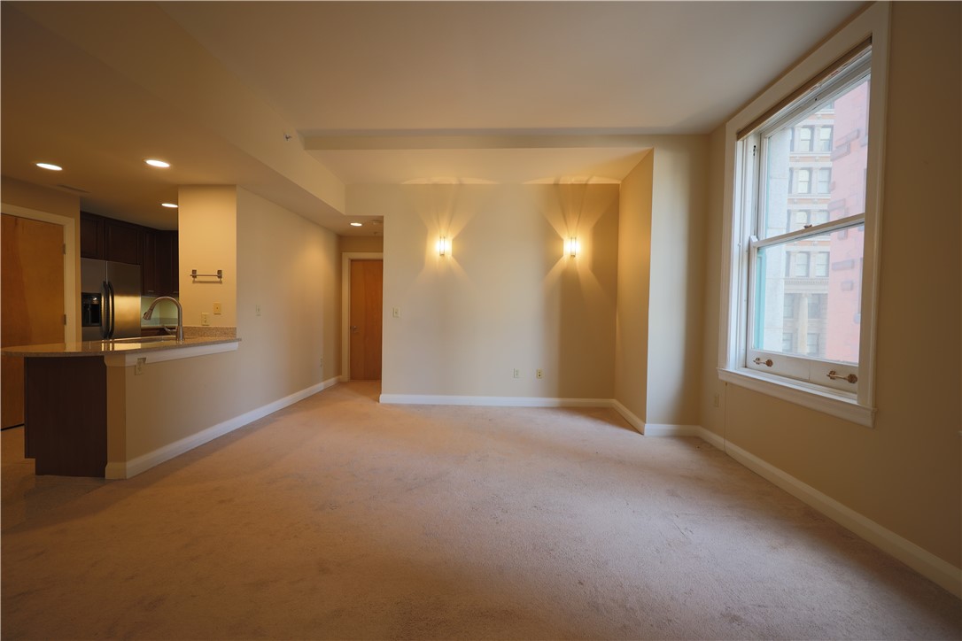 Downtown Pgh, Pennsylvania 15222, United States, 2 Bedrooms Bedrooms, ,2 BathroomsBathrooms,Residential,Active,104962