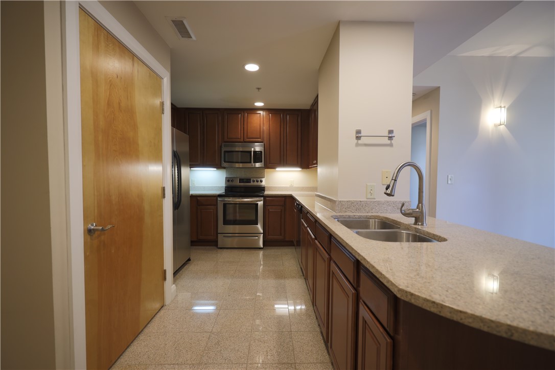 Downtown Pgh, Pennsylvania 15222, United States, 2 Bedrooms Bedrooms, ,2 BathroomsBathrooms,Residential,Active,104962