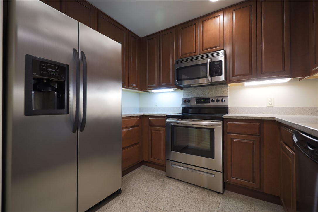 Downtown Pgh, Pennsylvania 15222, United States, 2 Bedrooms Bedrooms, ,2 BathroomsBathrooms,Residential,Active,104962