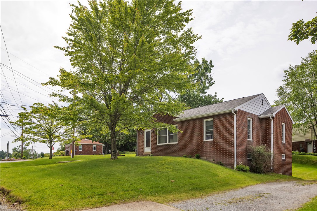 1698 Ridge Road Ext