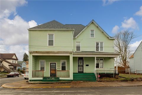 Photo of 254 - 256 Pennsylvania Ave, Rochester, PA 15074 (MLS # 1741461)