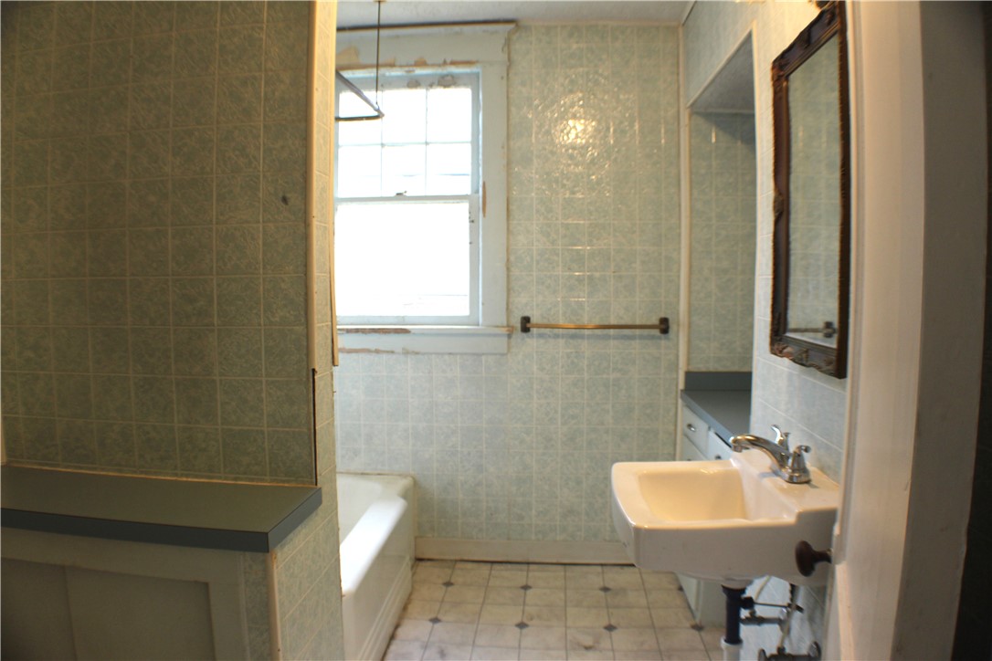 143 S Walnut St, Sharpsville, Pennsylvania image 10