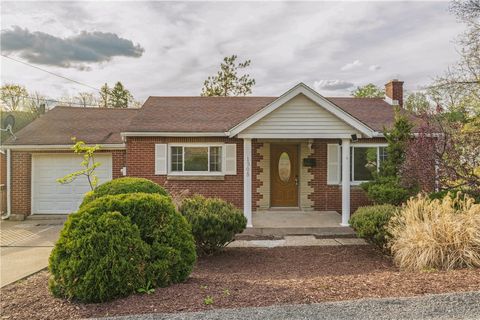 Photo of 1305 Main St, Bridgeville, PA 15017 (MLS # 1749473)