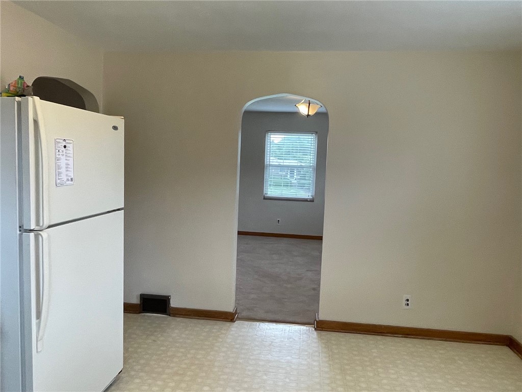 Level Green, Pennsylvania 15085, United States, 3 Bedrooms Bedrooms, ,2 BathroomsBathrooms,Residential,Active,206890