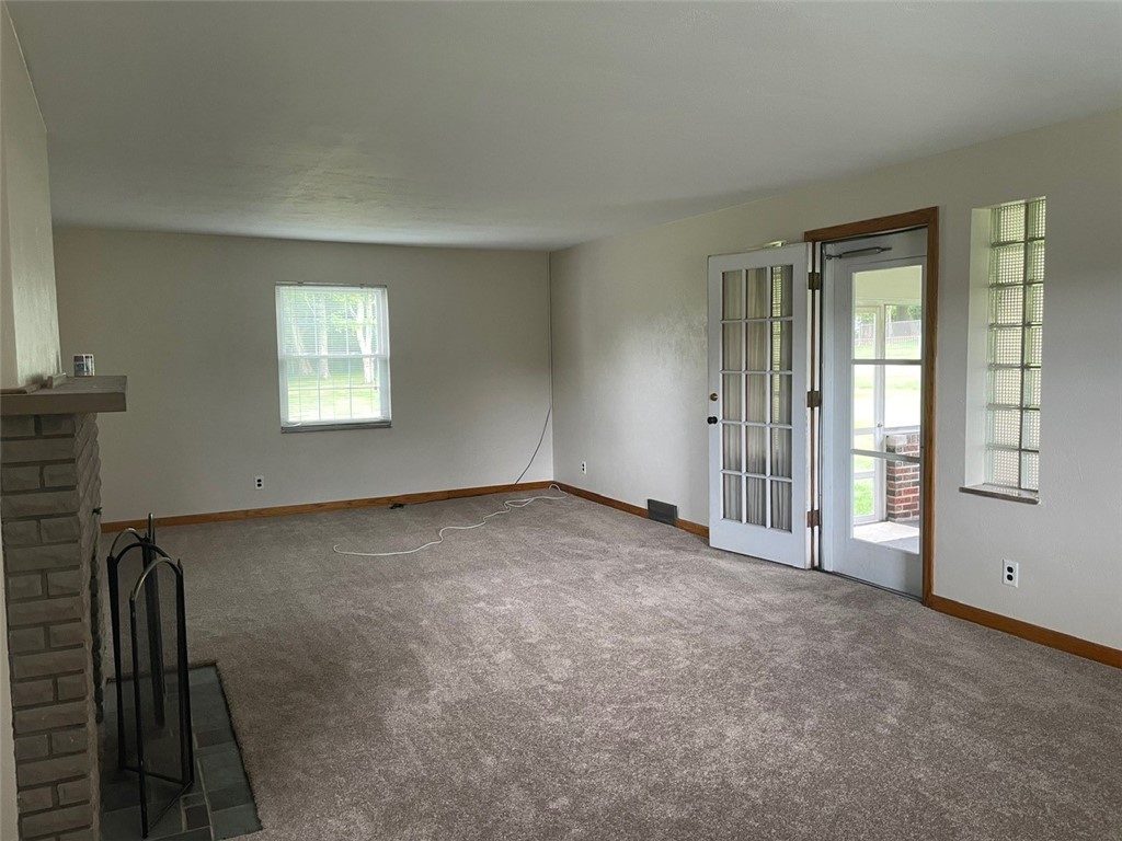 Level Green, Pennsylvania 15085, United States, 3 Bedrooms Bedrooms, ,2 BathroomsBathrooms,Residential,Active,206890