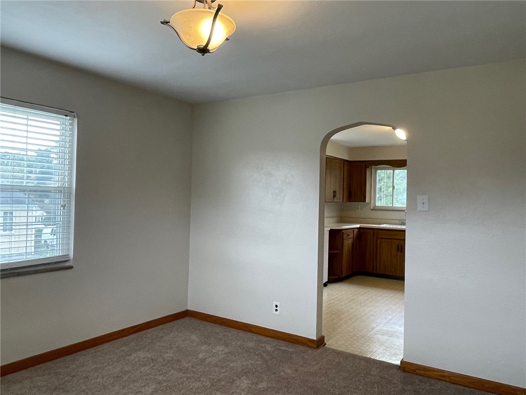 Level Green, Pennsylvania 15085, United States, 3 Bedrooms Bedrooms, ,2 BathroomsBathrooms,Residential,Active,206890