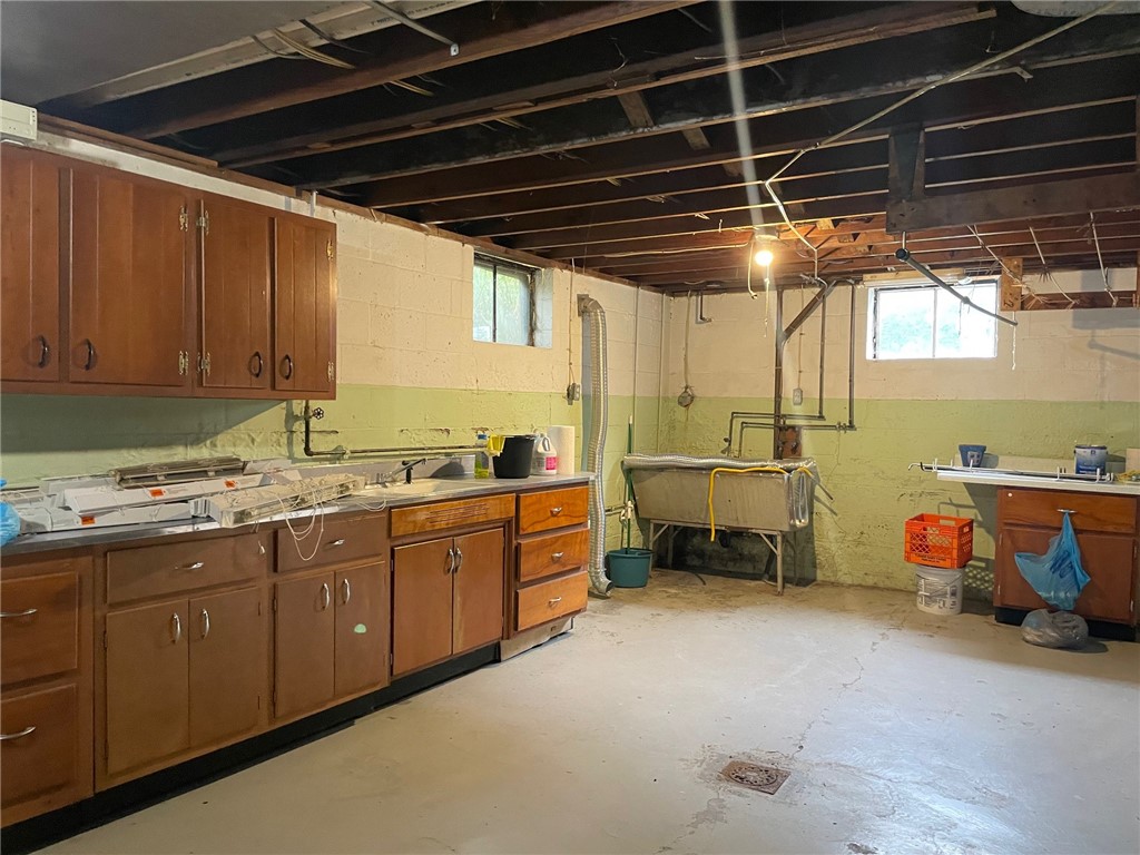 Level Green, Pennsylvania 15085, United States, 3 Bedrooms Bedrooms, ,2 BathroomsBathrooms,Residential,Active,206890