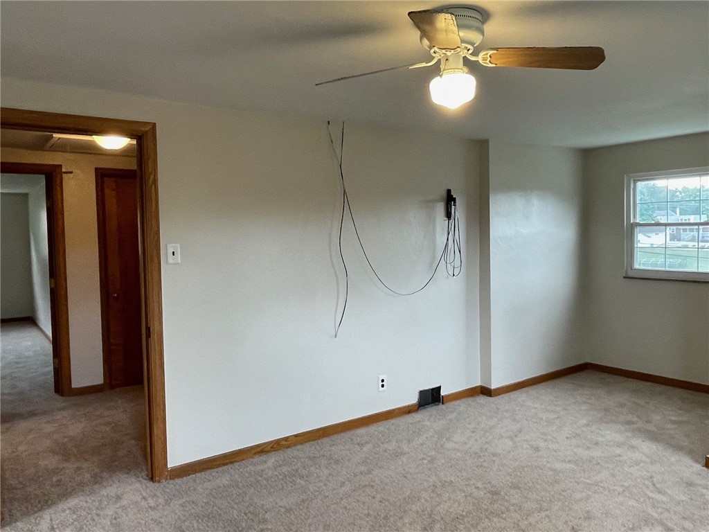 Level Green, Pennsylvania 15085, United States, 3 Bedrooms Bedrooms, ,2 BathroomsBathrooms,Residential,Active,206890