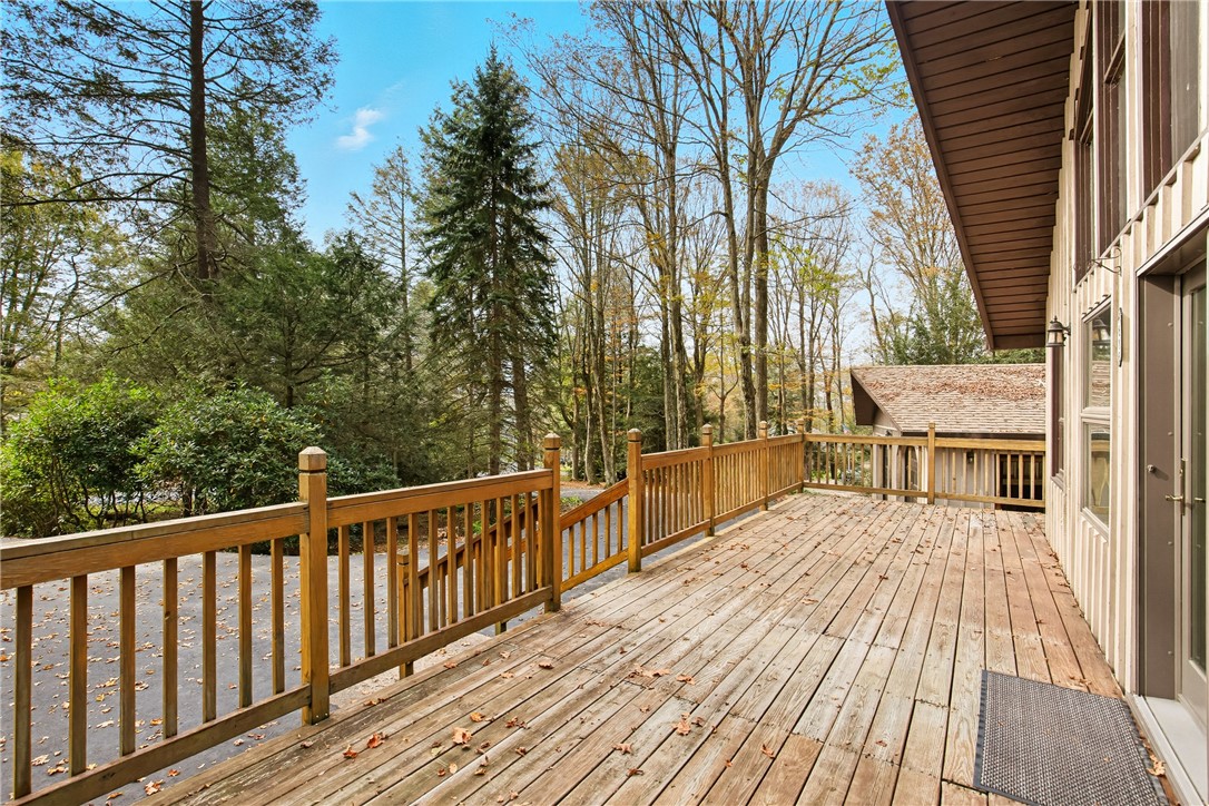 Indian Lake Boro, Pennsylvania 15926, United States, 3 Bedrooms Bedrooms, ,1 BathroomBathrooms,Residential,Active,221983