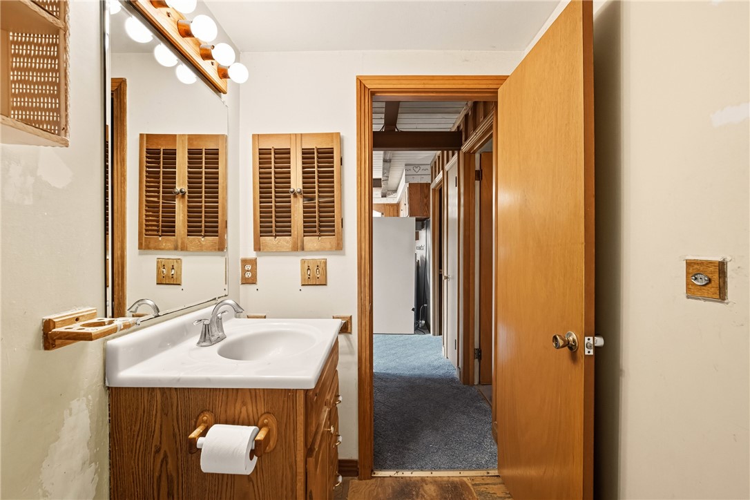 Indian Lake Boro, Pennsylvania 15926, United States, 3 Bedrooms Bedrooms, ,1 BathroomBathrooms,Residential,Active,221983