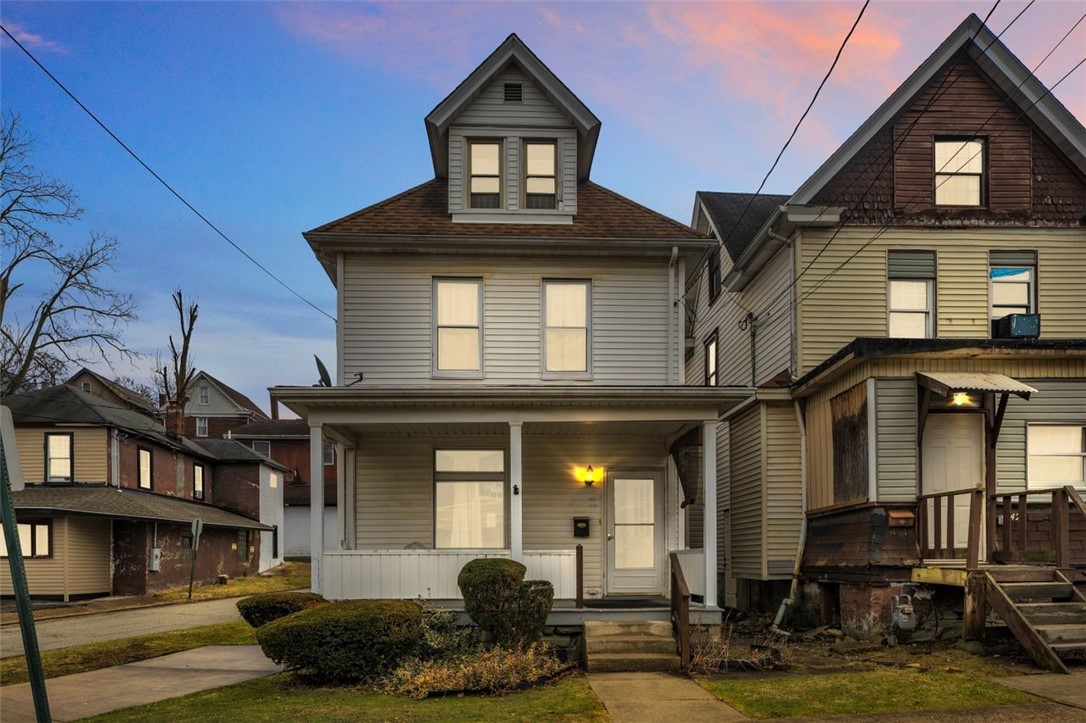 422 N 3rd St St, Jeannette, Pennsylvania image 1