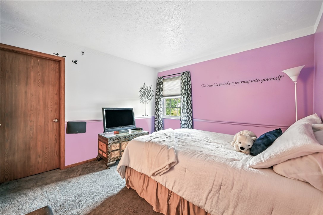 Cranberry Twp, Pennsylvania 16066, United States, 2 Bedrooms Bedrooms, ,2 BathroomsBathrooms,Residential,Pending,194937