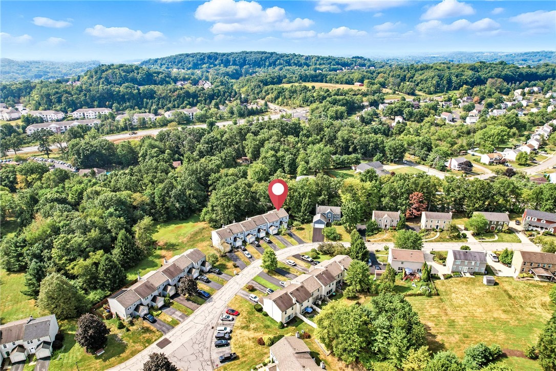 Cranberry Twp, Pennsylvania 16066, United States, 2 Bedrooms Bedrooms, ,2 BathroomsBathrooms,Residential,Pending,194937