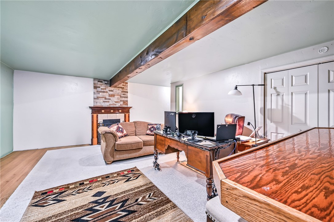 Cranberry Twp, Pennsylvania 16066, United States, 2 Bedrooms Bedrooms, ,2 BathroomsBathrooms,Residential,Pending,194937