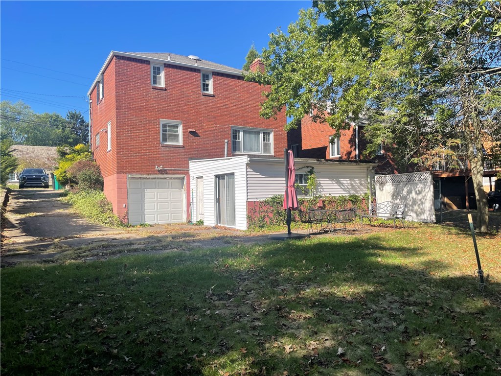 Ross Twp, Pennsylvania 15237, United States, 3 Bedrooms Bedrooms, ,2 BathroomsBathrooms,Residential,Active,225316