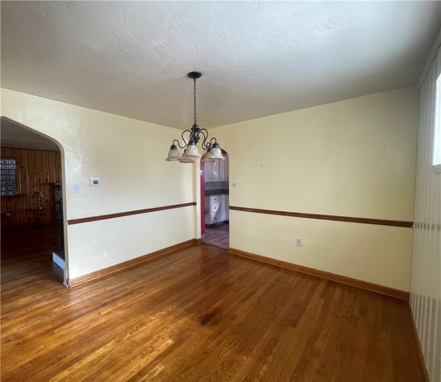 Ross Twp, Pennsylvania 15237, United States, 3 Bedrooms Bedrooms, ,2 BathroomsBathrooms,Residential,Active,225316